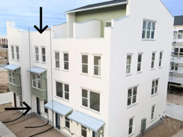 10999 S Freestone Rd W #111, South Jordan, UT 84009