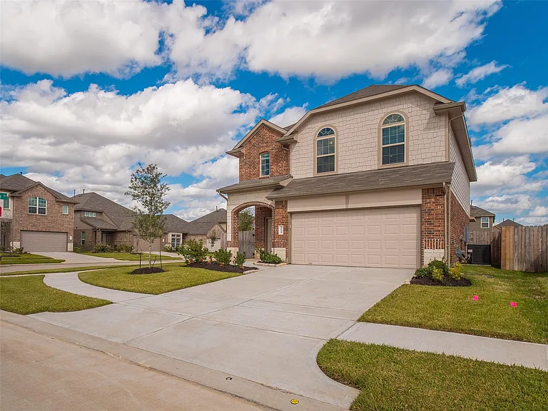 3542 Vivaldi Dr — Photo 7