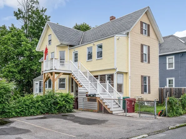 34 May St, Lowell, MA 01850