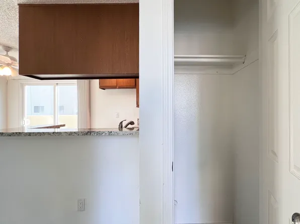 2420 W Commonwealth Ave #B1, Fullerton, CA 92833