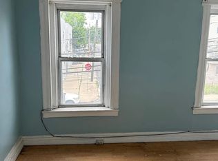 20 1/2 Willoughby St #1, Newark, NJ 07112