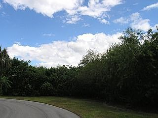 1st image of 395 Periwinkle Ct