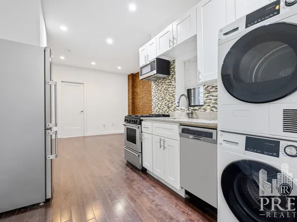 174 East 85th Street image 1 of 8