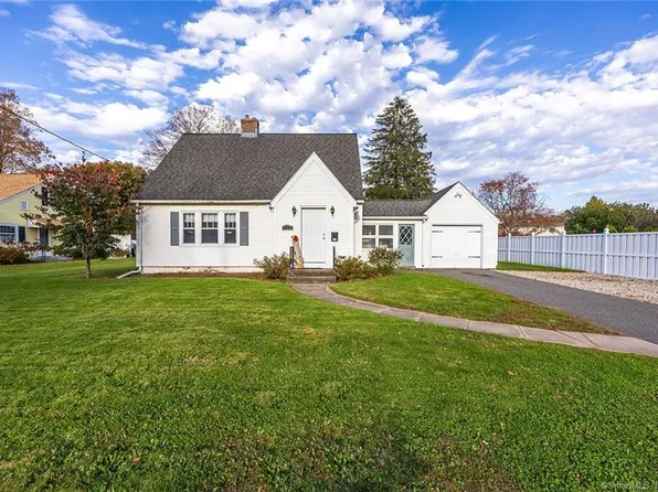 463 Meriden Avenue, Southington, CT 06489