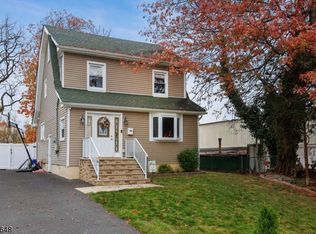 356 Grove St, Plainfield, NJ 07060