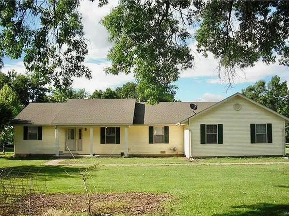 331 E Walsh St, Montgomery City, MO 63361