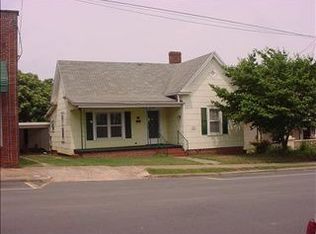 106 E Main St, Mayodan, NC 27027