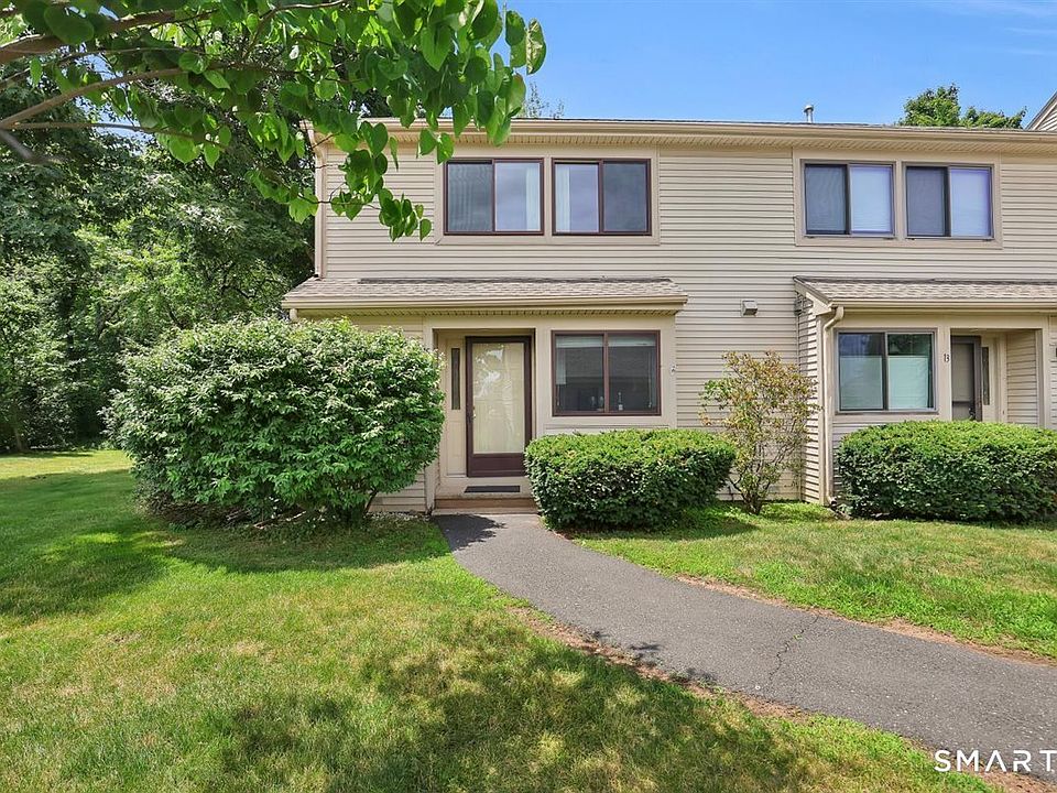 1st image of 15 Greenview Drive #15