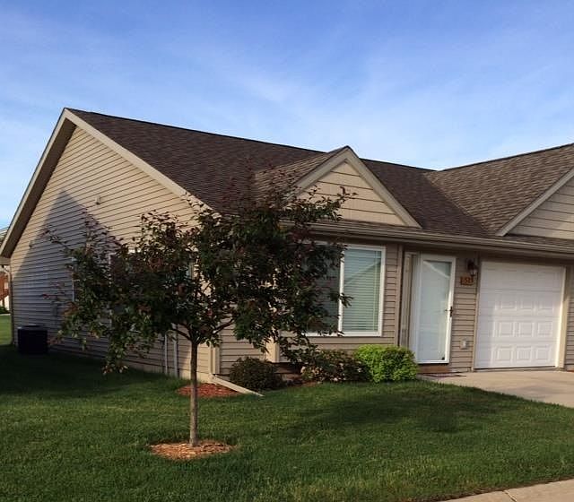 1st image of 1525 Jaylen Ln
