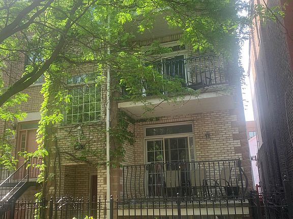 3rd image of 1533 W Thomas St APT 1B