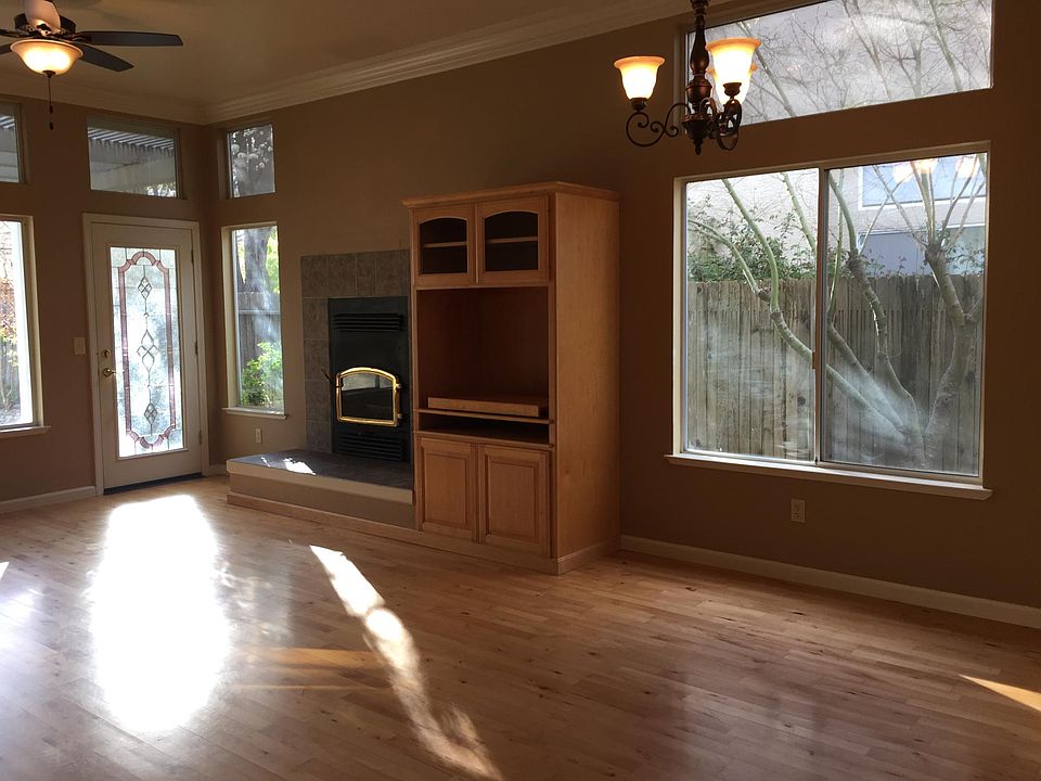 1st image of 15303 Medella Cir