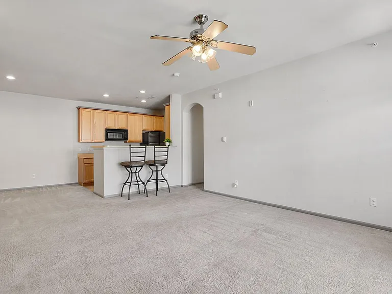 1574 Olympia Cir #203 — Photo 3