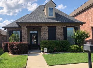 1016 N Crescent Cv, Shreveport, LA 71105