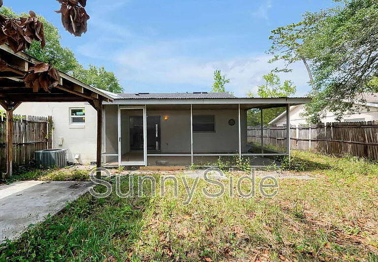 8102 Turkey Dr — Photo 28