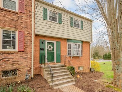 230 Huntington Ln, Blacksburg, VA, 24060