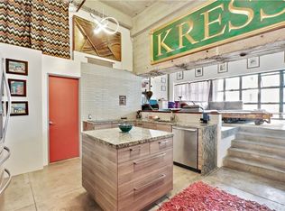 100 W 5th St UNIT 2G, Long Beach, CA 90802