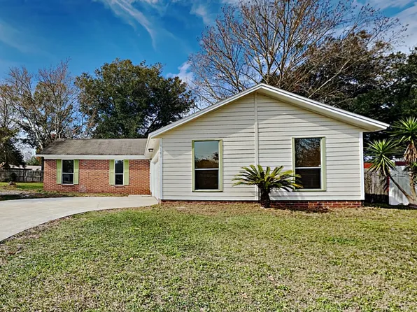 1060 Lana Ct, Orange Park, FL 32065
