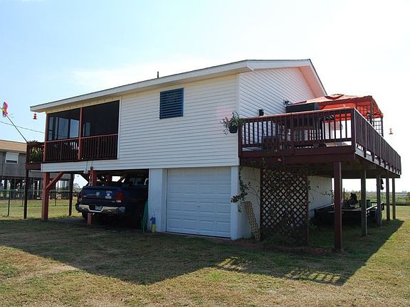 2nd image of 3916 6th St