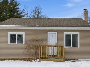 22 Colorado St, Coventry, RI 02816