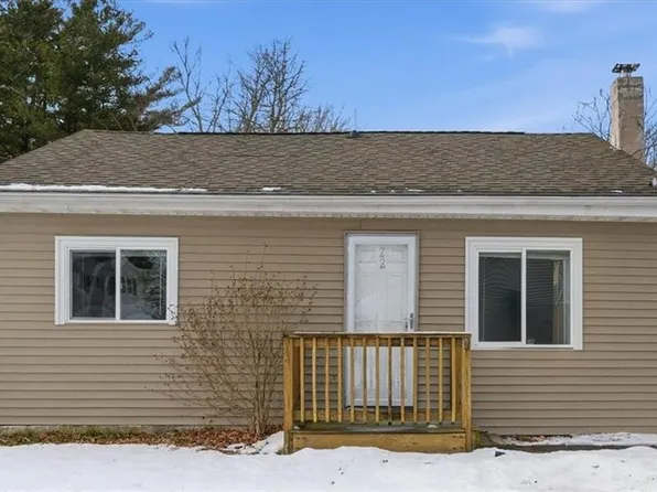 22 Colorado St, Coventry, RI 02816