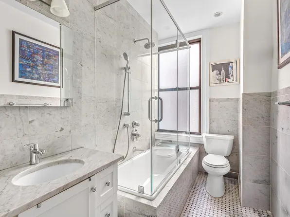 200 West 54th Street image 6 of 6