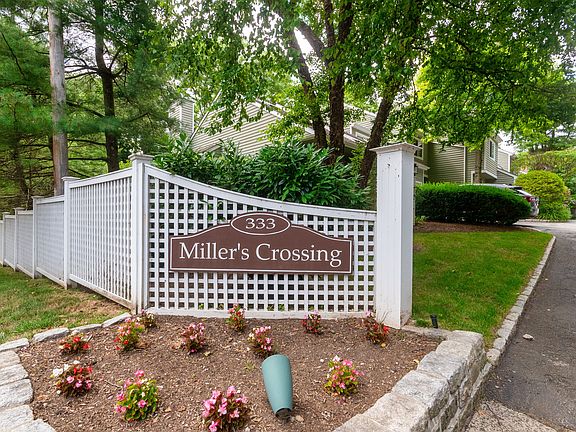 333 Palmer Hill Rd Unit 1B-print-001-026-Exterior-3936x2624-300dpi.jpg