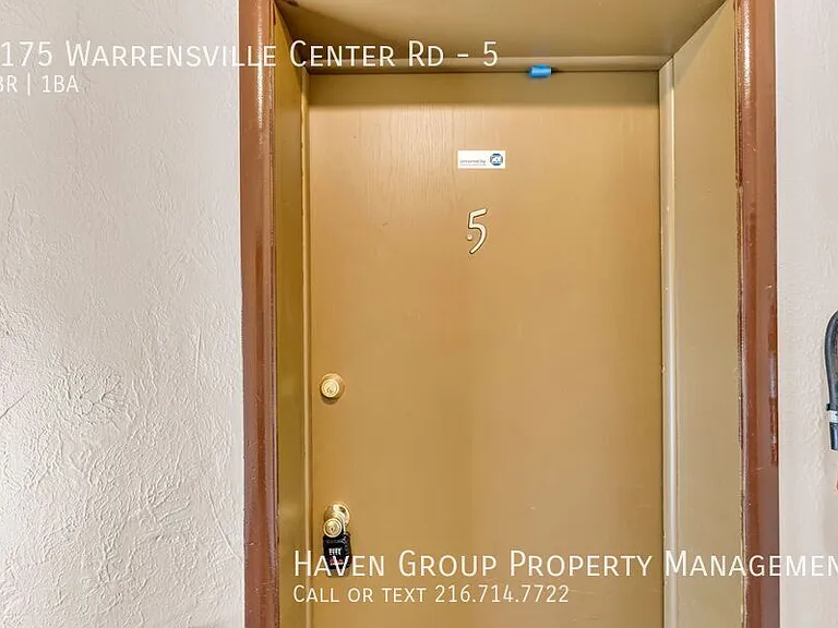 5175 Warrensville Center Rd #5 — Photo 5