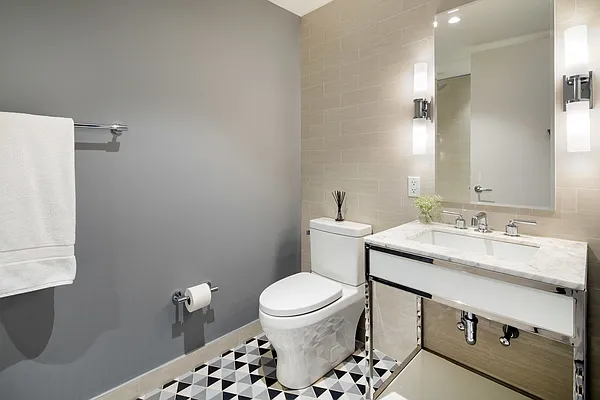 Sold by Compass | media 22