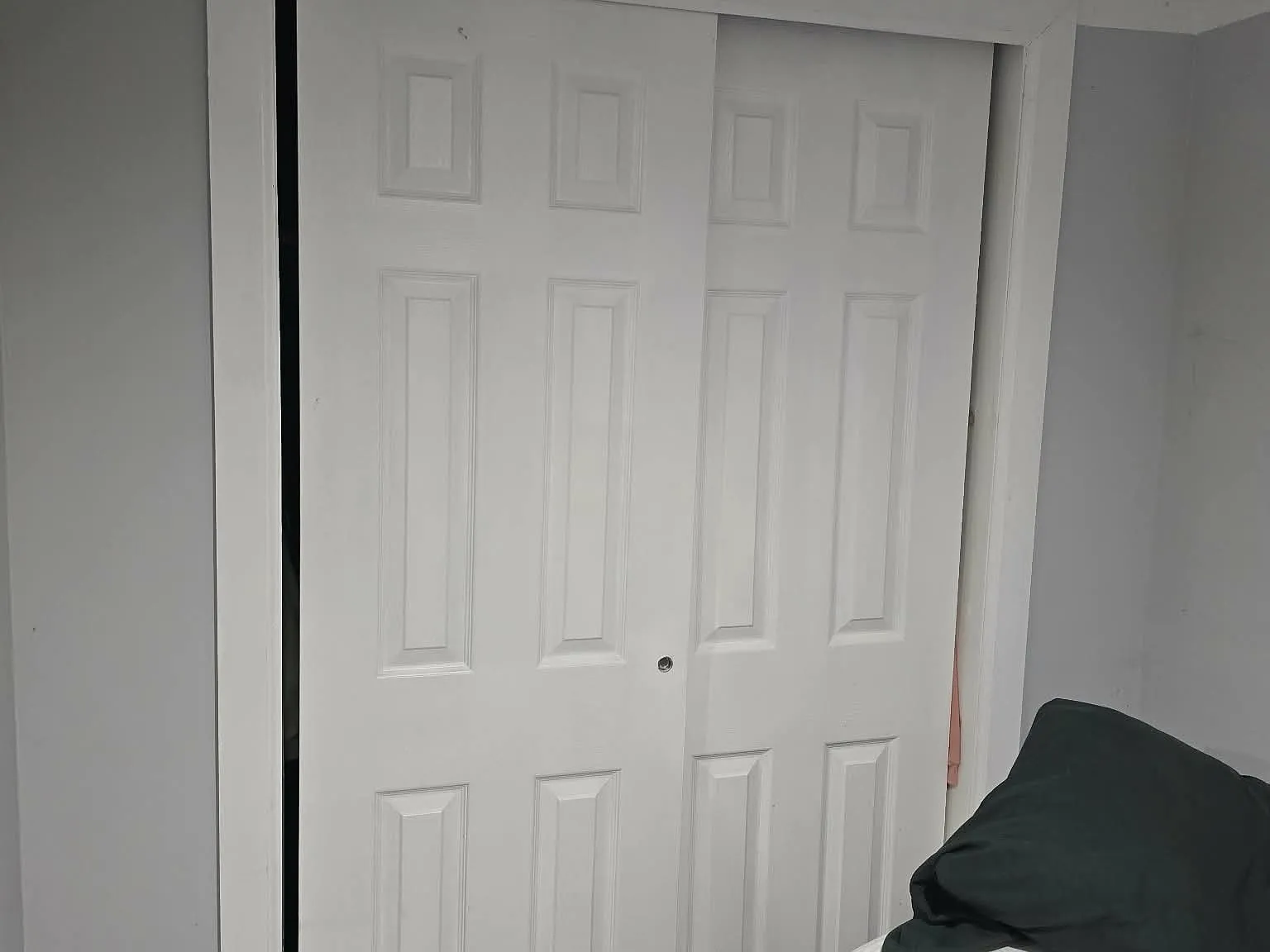 1 bed, 2000 sqft, $950 — Photo 3