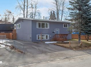 257 Davis St, Anchorage, AK 99508