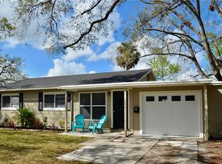 2430 Laurel Ave, Sanford, FL 32771