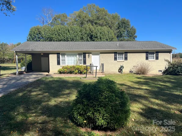 104 Edison St, Kings Mountain, NC 28086