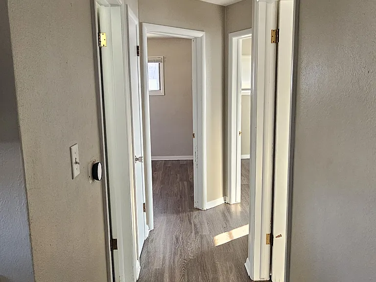 2132 Waterloo Rd #1 — Photo 12