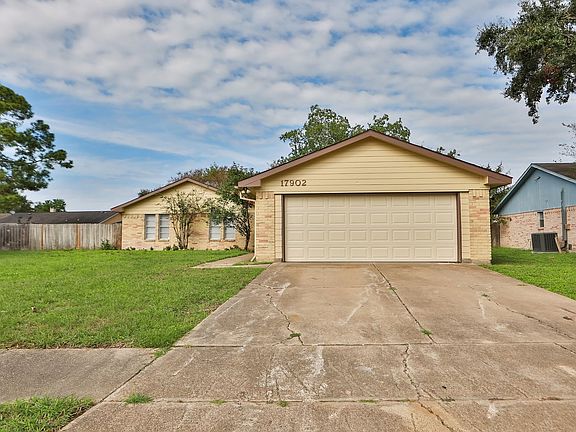 2-web-or-mls-17902-autumn-trails-ln_08242025