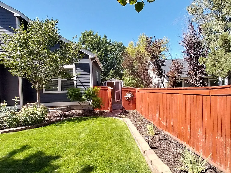 9786 Buckingham Ct — Photo 47
