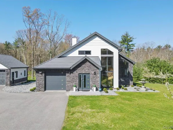 106 Marick Ln, Stroudsburg, PA 18360