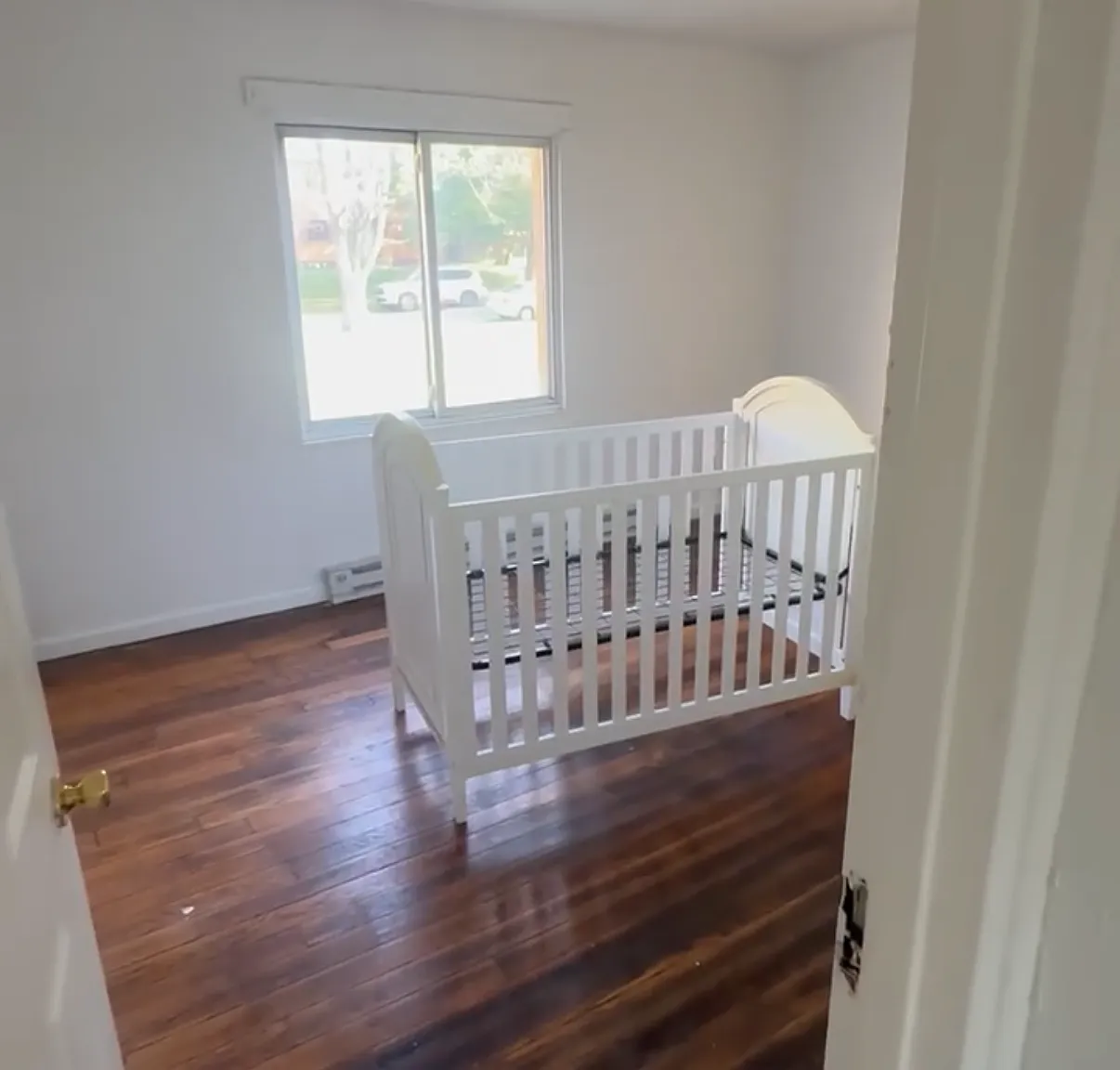 2 bed, $895 — Photo 3