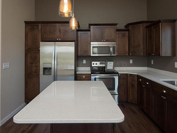 5th image of 1373 Goldenwood Dr