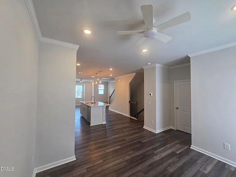 451 Carolina Springs Blvd — Photo 2