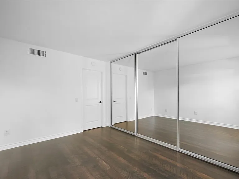 23515 Lyons Ave #103 — Photo 17