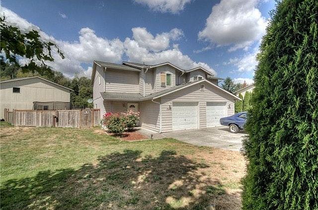 1st image of 340 Tacoma Blvd S
