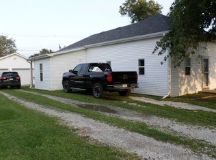 416 N Main St, Wilber, NE 68465