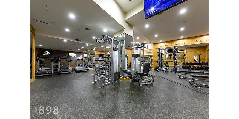 Rented by A&E Real Estate Management | media 14