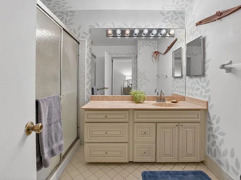 5418 Firenze Dr #F — Photo 17