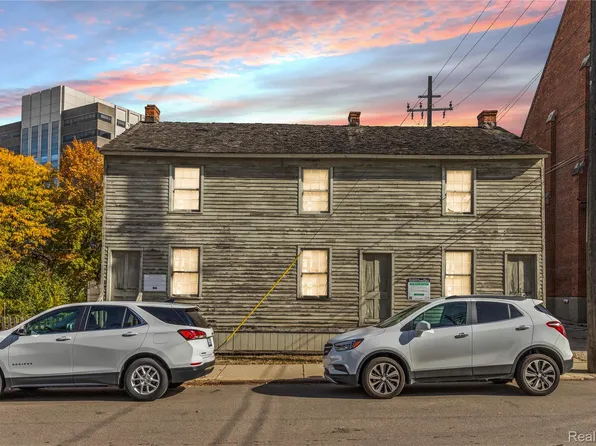 1430 6th St, Detroit, MI 48226