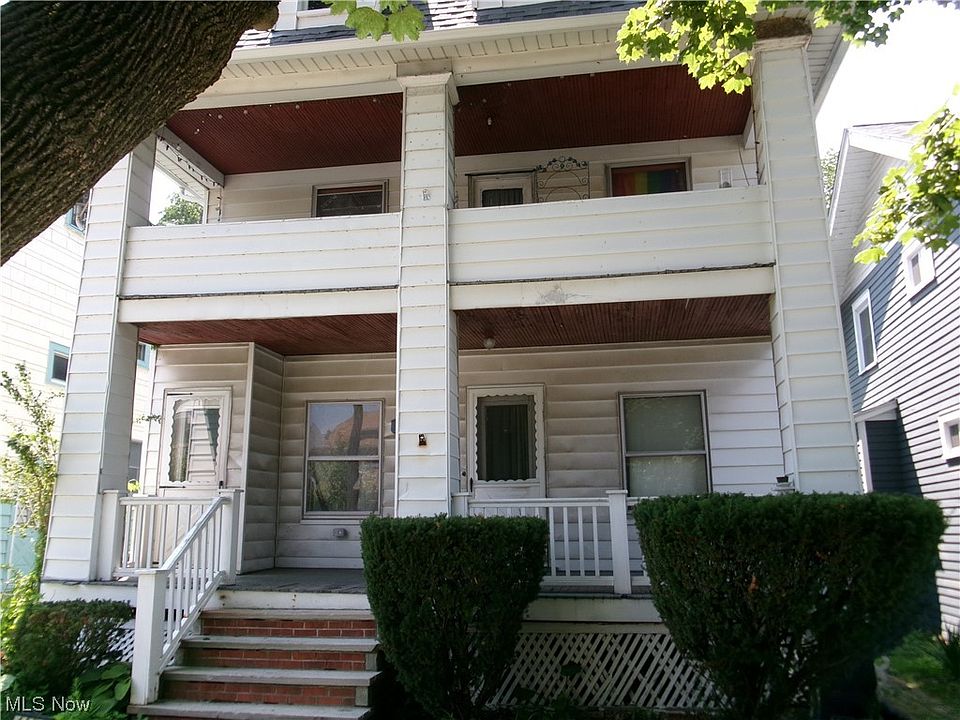 1st image of 1428 Maile Ave