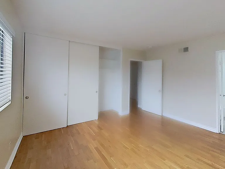 22525 Sherman Way #807 — Photo 13