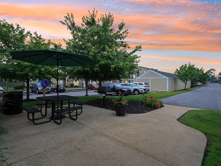 City View Farm Apartments — Photo 41