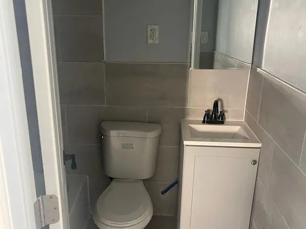 9 Wyllys St, Hartford, CT