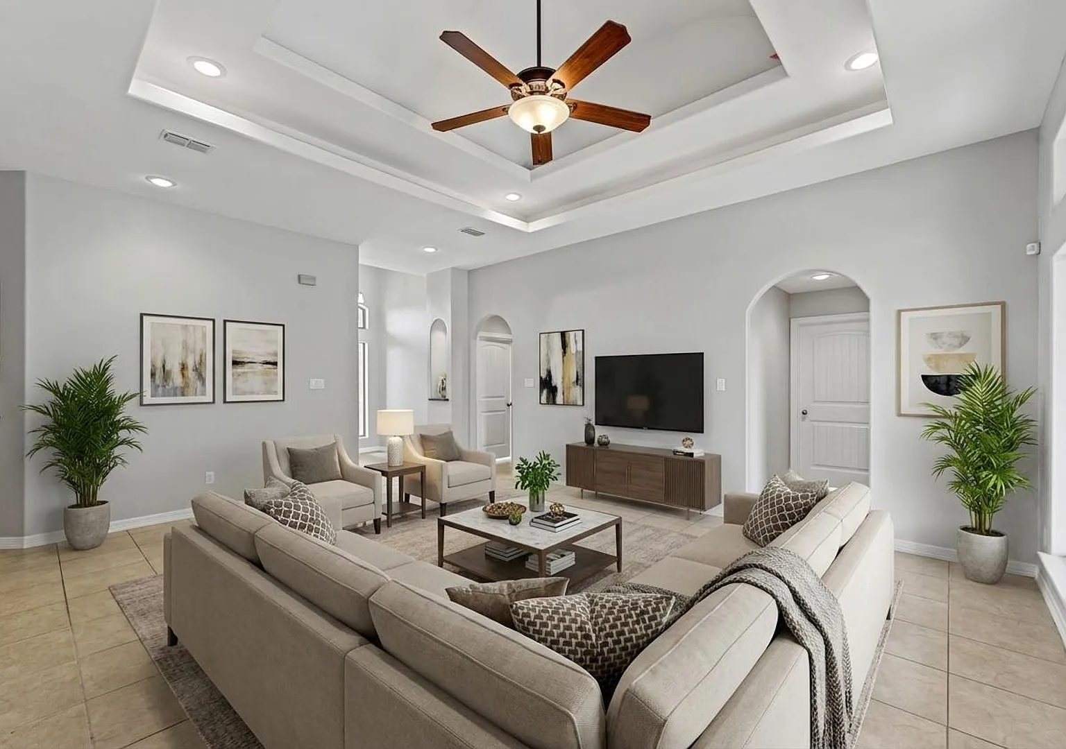 Spacious 4-Bedroom Home In Gated Community Near Utrgv & Dhr Health — Photo 3